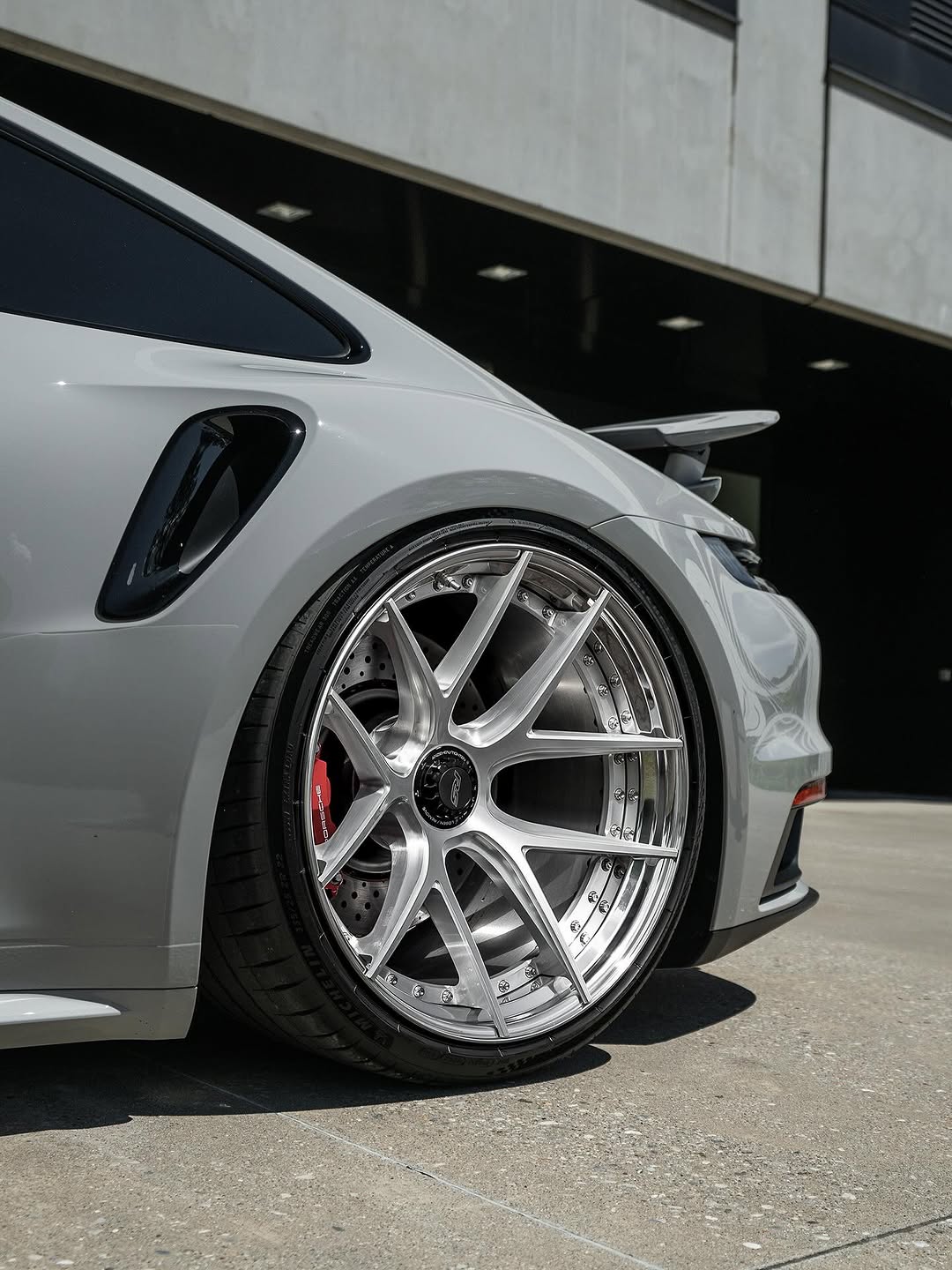 Porsche 911 992 - RED Package Bundle - Air Intake - Downpipe - Intercooler - Tune