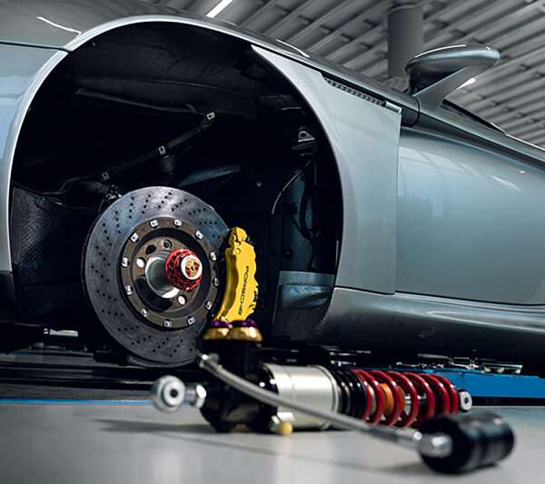 KW 04-05 Porsche Carrera GT Special Edition HLS4 V5 Coilover Kit w/ Red & Blue Springs