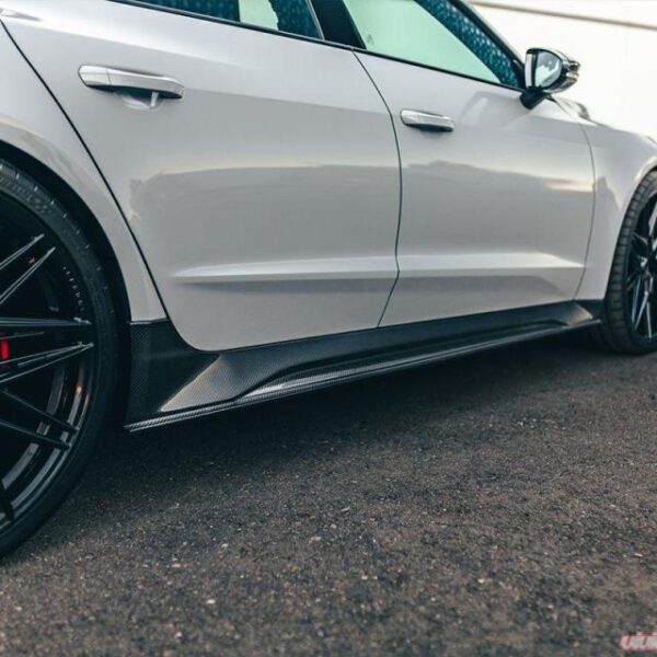 VR Aero Audi RS7 C8 Carbon Fiber Side Skirts