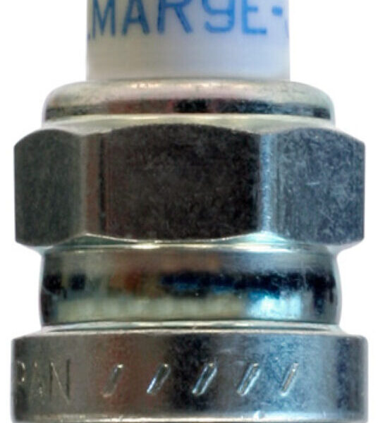 NGK Nickelm Spark Plug Box of 10) LMAR9E-J