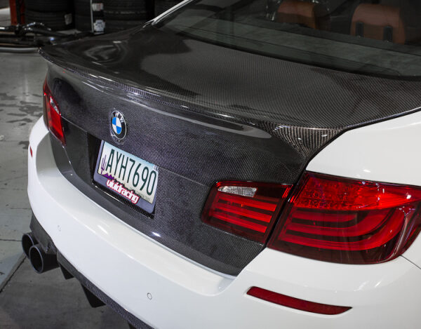 VR Aero 11-17 BMW F10/M5/550/535/528 Carbon Fiber CSL Style Trunk
