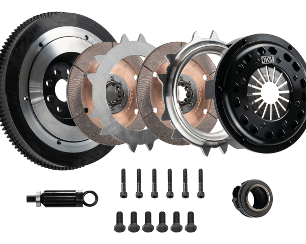 DKM Clutch BMW E34/E36/E39/E46/Z3 (6 Cyl) Ceramic Twin Disc MR Clutch w/Flywheel (650 ft/lbs Torque)